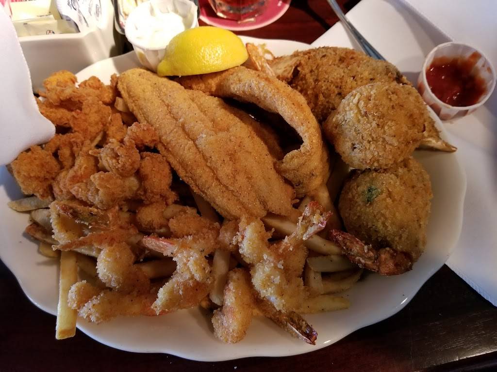 Pappadeaux Seafood Kitchen | restaurant | 4040 I-10 South, Beaumont, TX 77705, USA | 4098421339 OR +1 409-842-1339