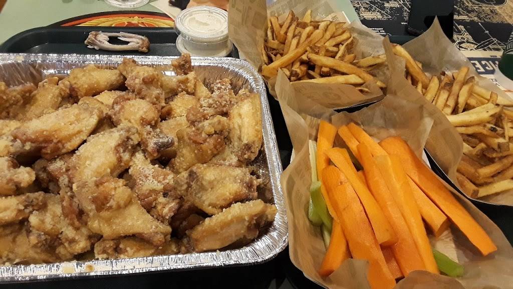 Wingstop | restaurant | 12717 Interstate 45 N Ste 100, Willis, TX 77318, USA | 9368909464 OR +1 936-890-9464