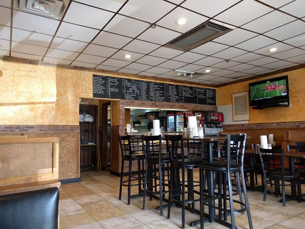 Lovers Pizza & Pasta | restaurant | 5605 W Lovers Ln, Dallas, TX 75209, USA | 2143530509 OR +1 214-353-0509