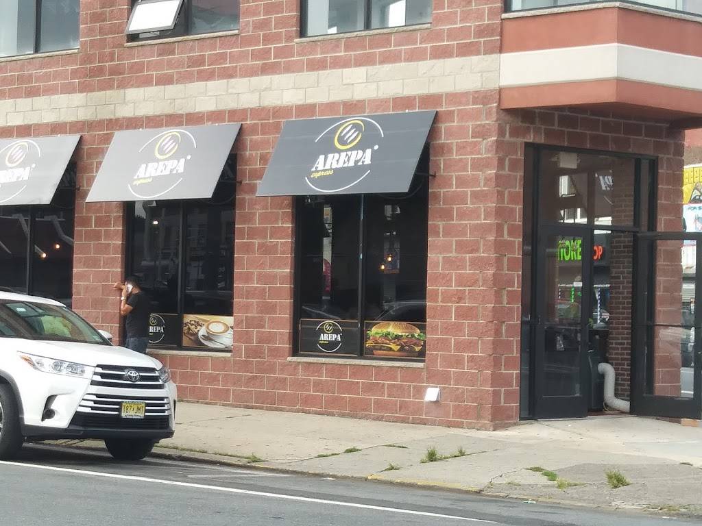 Arepa Express | restaurant | 23-27 Lexington Ave, Passaic, NJ 07055, USA | 9737781395 OR +1 973-778-1395