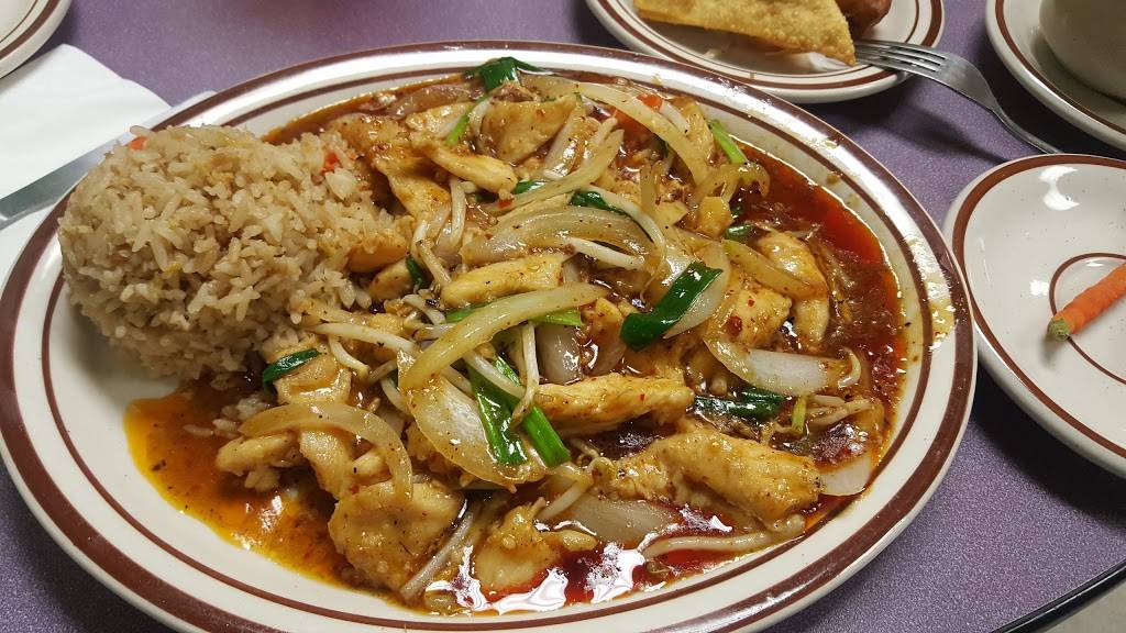 Sams Fine Food & Egg Rolls | restaurant | 3300 SW 9th St #4, Des Moines, IA 50315, USA | 5152885400 OR +1 515-288-5400