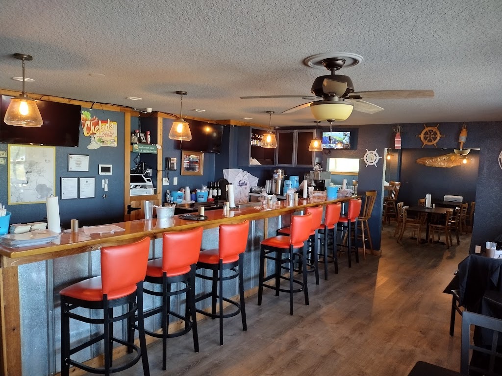 Pontoon Saloon | restaurant | 1050 W Burleigh Blvd, Tavares, FL 32778, USA | 3527423450 OR +1 352-742-3450