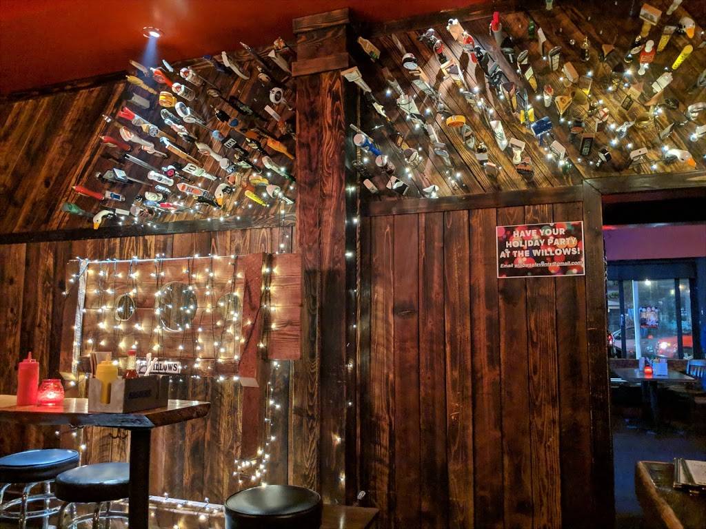 The Willows | restaurant | 1582 Folsom St, San Francisco, CA 94103, USA | 4152267768 OR +1 415-226-7768