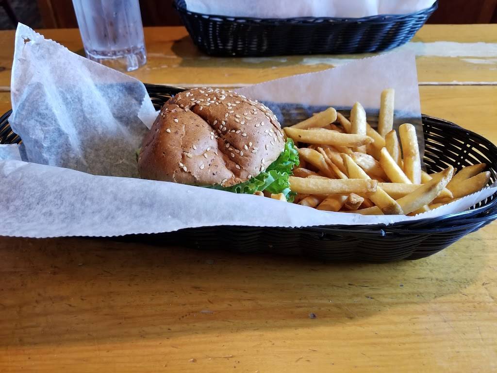 Nitty Gritty-Middleton | restaurant | 1021 N Gammon Rd, Middleton, WI 53562, USA | 6088336489 OR +1 608-833-6489