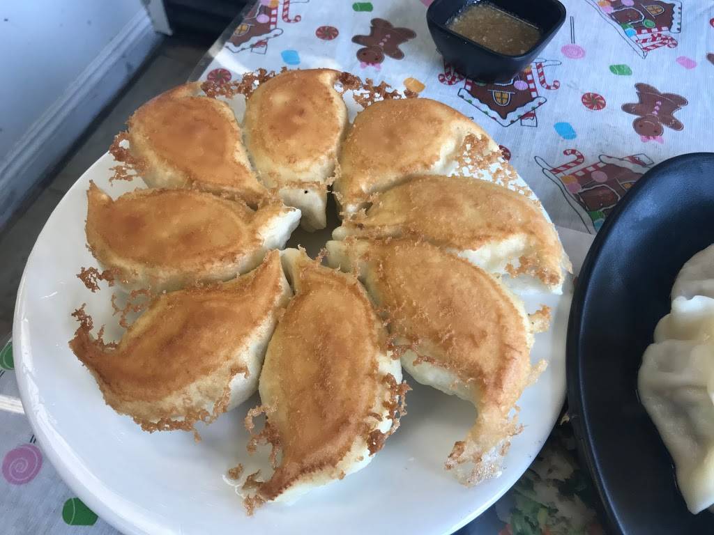 青島麵館 Qing Dao Bread Food | bakery | 301 N Garfield Ave G, Monterey Park, CA 91754, USA | 6263126978 OR +1 626-312-6978