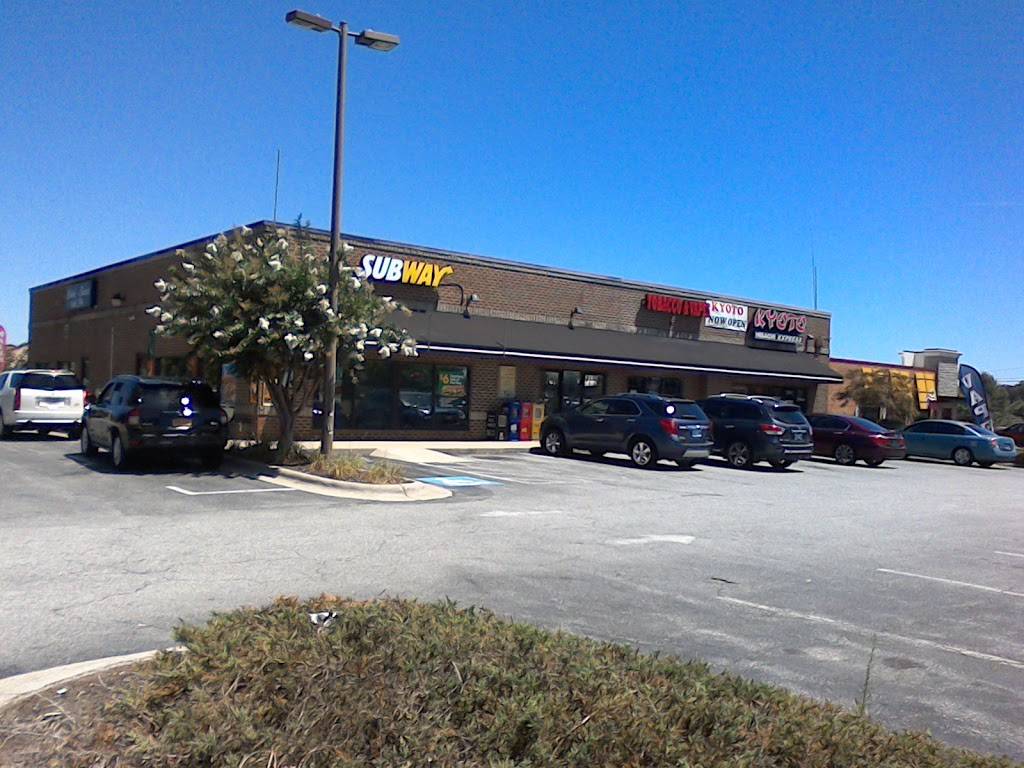 Subway Restaurants | restaurant | 4405 Landview Dr A, Greensboro, NC 27407, USA | 3368555911 OR +1 336-855-5911