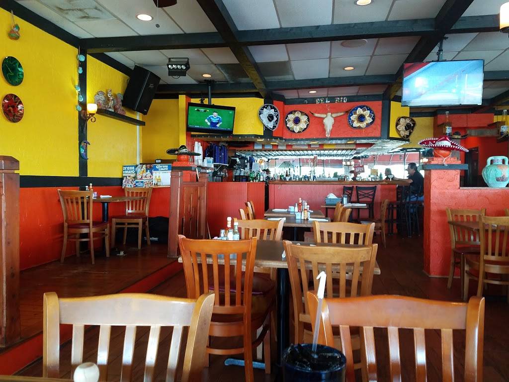 Del Rio Restaurant | restaurant | 701 E Market St, Leesburg, VA 20176, USA | 7037779554 OR +1 703-777-9554