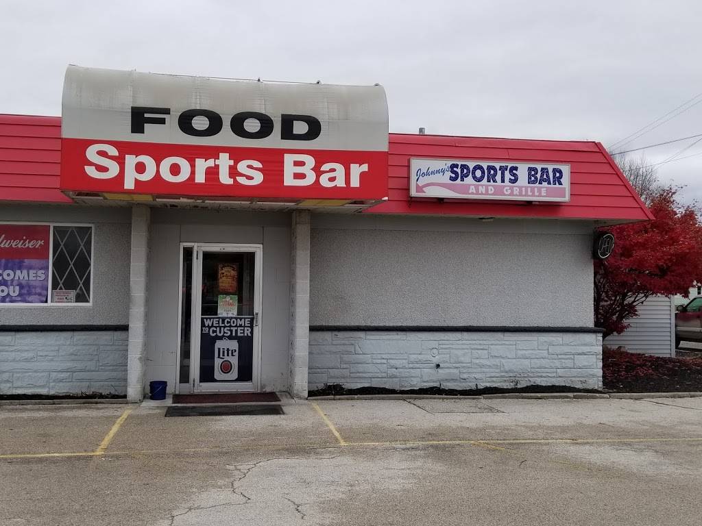 Johnnys Roadhouse | restaurant | 2278 E, US-10, Custer, MI 49405, USA | 2317572585 OR +1 231-757-2585