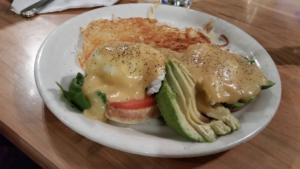 Alfreds Cafe | restaurant | 402 Puyallup Ave, Tacoma, WA 98421, USA | 2536275491 OR +1 253-627-5491