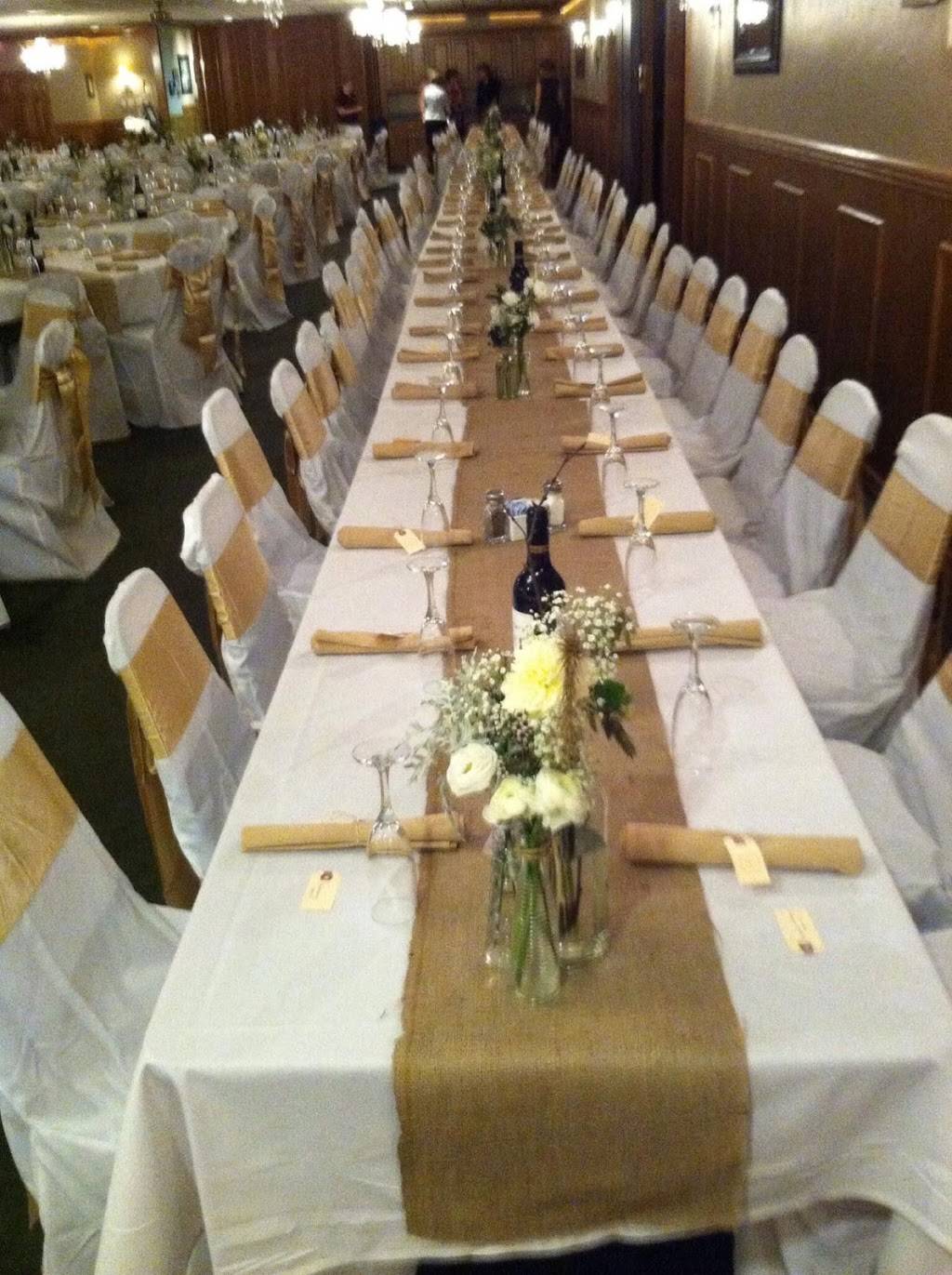 Eddie Whipps Dining Hall | restaurant | 5073 WI-29, Green Bay, WI 54311, USA | 9208635747 OR +1 920-863-5747