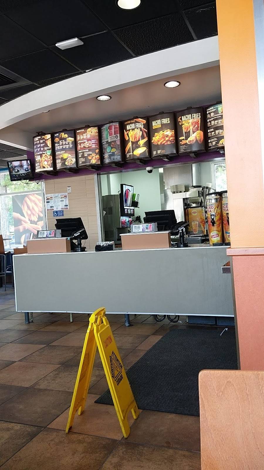 Taco Bell | meal takeaway | 2009 Lynnhaven Pkwy, Virginia Beach, VA 23456, USA | 7574712123 OR +1 757-471-2123