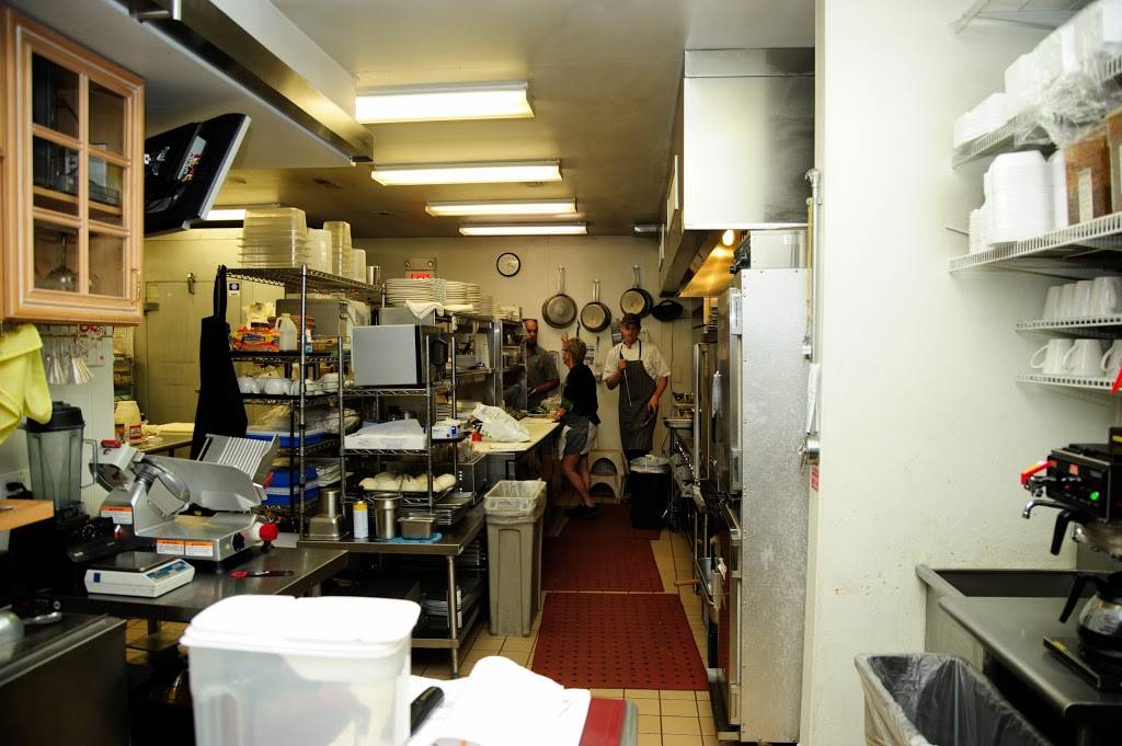 The Cafe on 26 | restaurant | 84 Atlantic Ave, Ocean View, DE 19970, USA | 3025392233 OR +1 302-539-2233