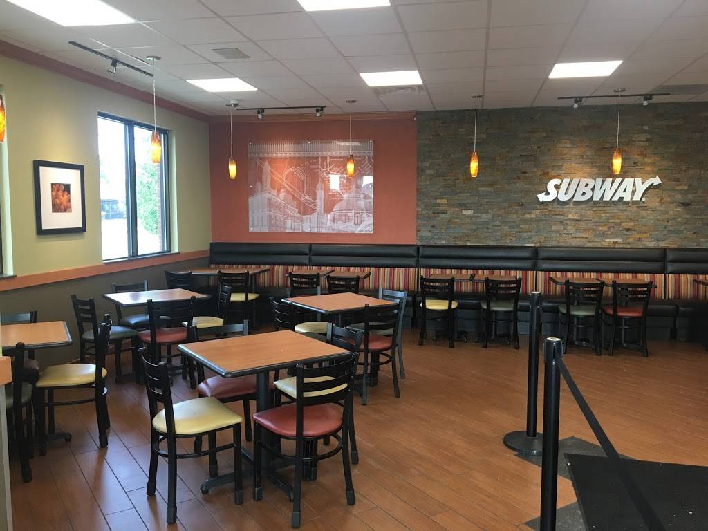 Subway | restaurant | 6321 Rostad Cir, Windsor, WI 53598, USA | 6088460771 OR +1 608-846-0771