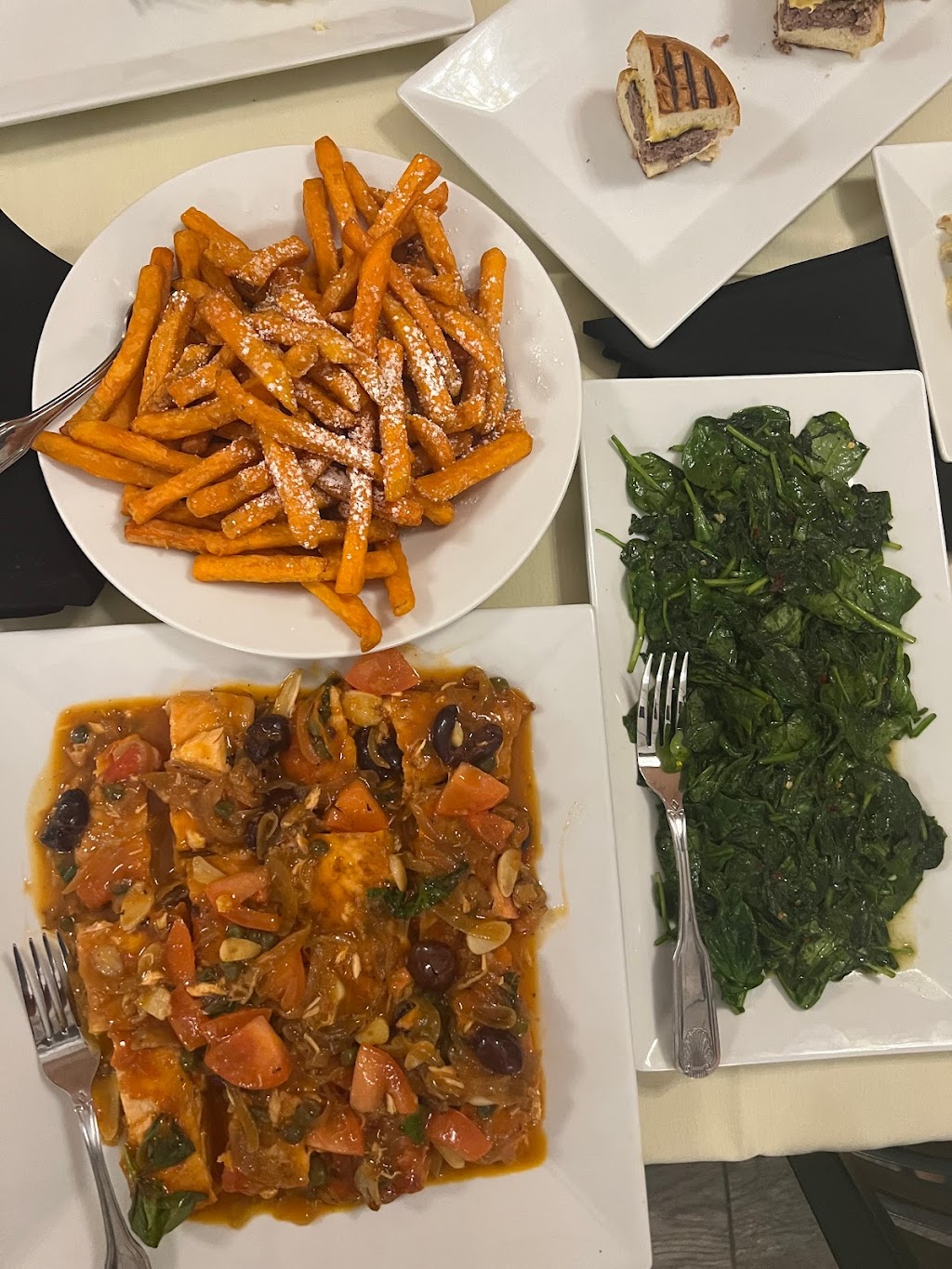 Faringtons Cafe and Restaurant | restaurant | 1949 Richmond Ave STE 7, Staten Island, NY 10314, USA | 9178300059 OR +1 917-830-0059