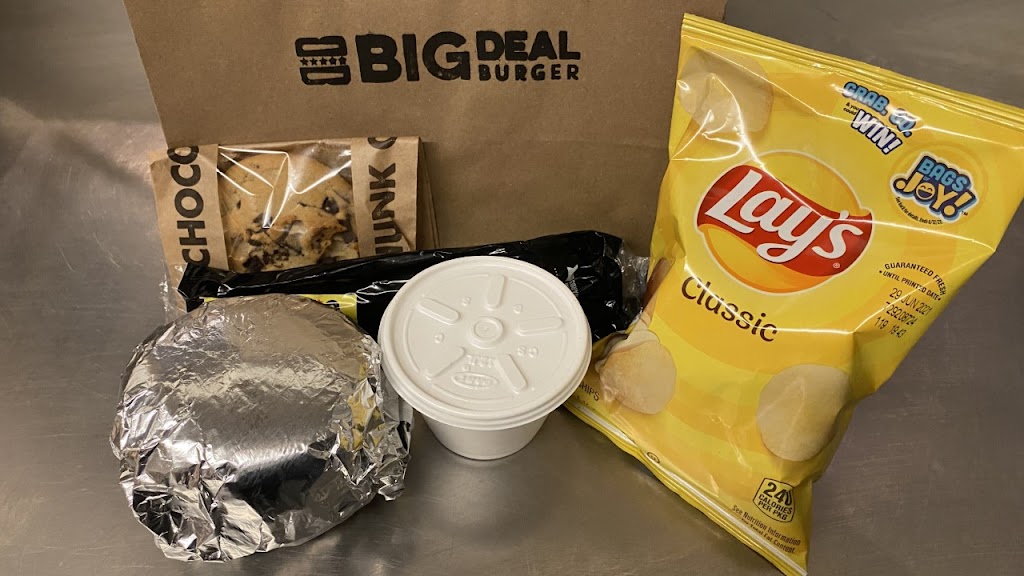 Wing Boss | meal takeaway | 2530 Queensgate Dr, Richland, WA 99352, USA | 5093969835 OR +1 509-396-9835