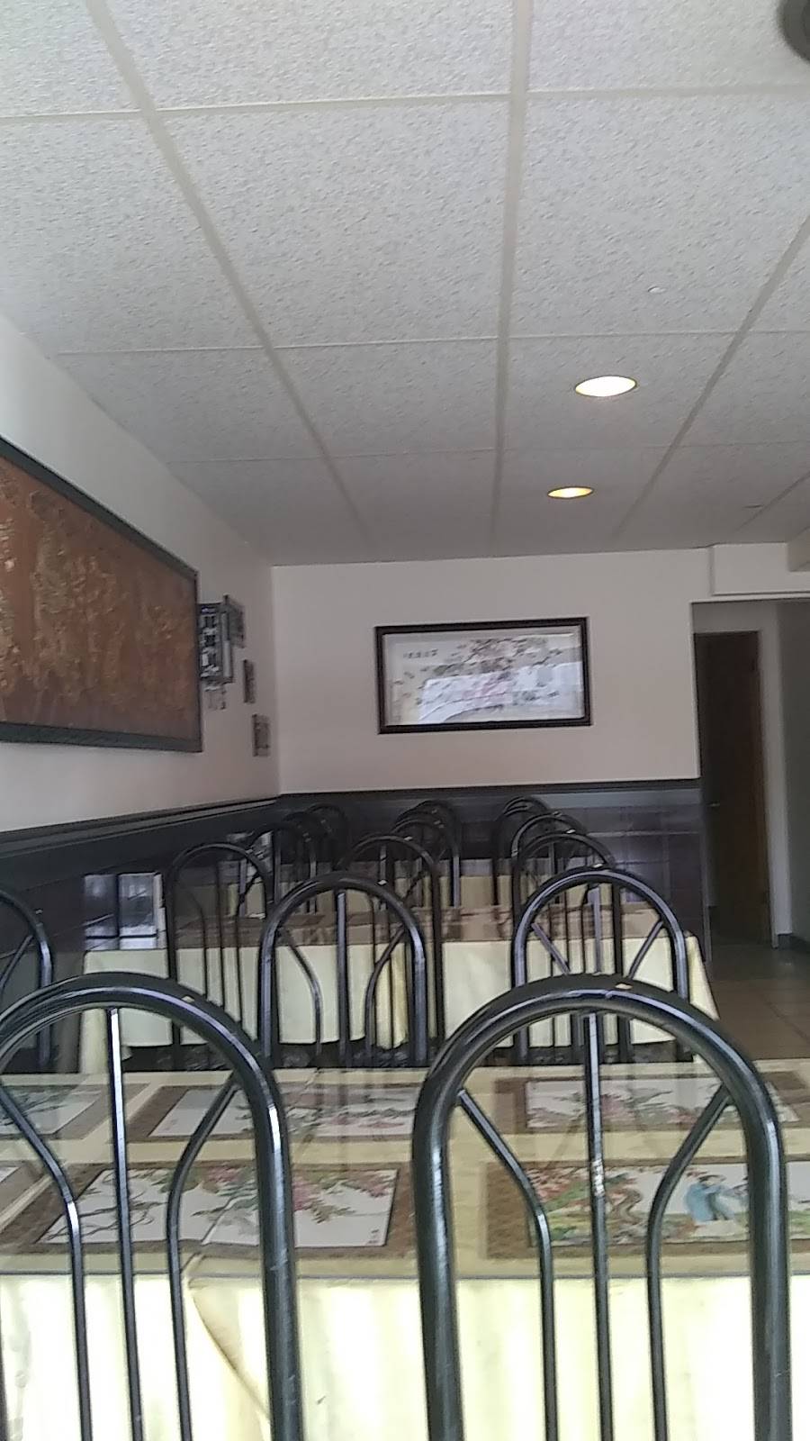 New Garden Restaurant | restaurant | 779 Division St, Kingston, ON K7K 4C2, Canada | 6135425664 OR +1 613-542-5664