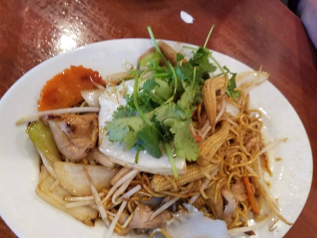 Thai BBQ | restaurant | 8251 Woodman Ave, Panorama City, CA 91402, USA | 8187800450 OR +1 818-780-0450