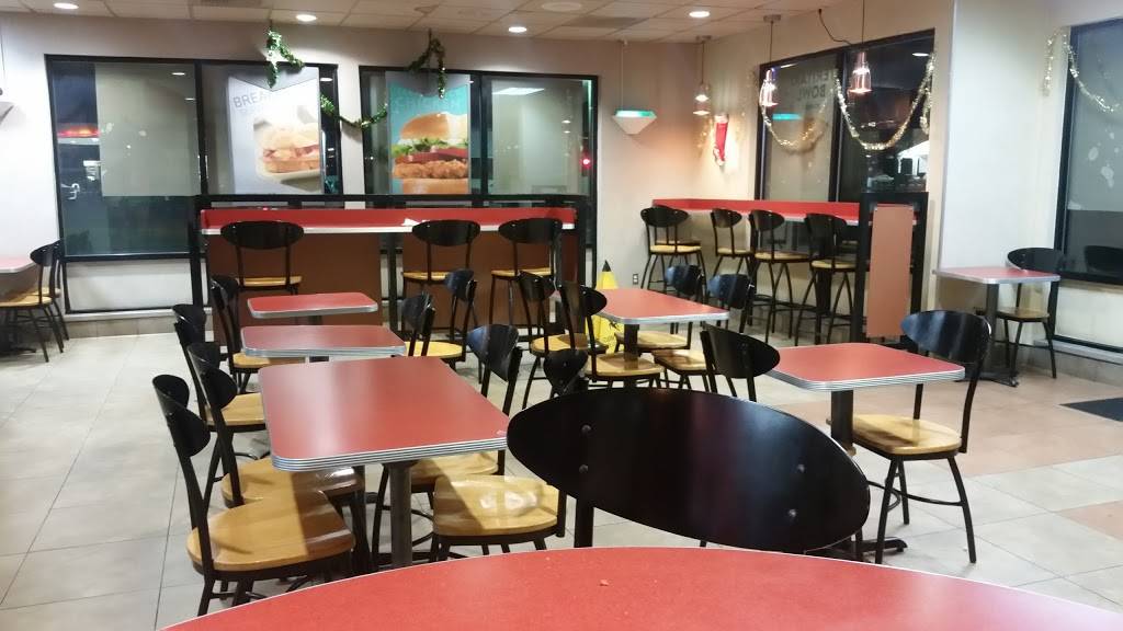 Jack in the Box | restaurant | 100 E Louise Ave, Lathrop, CA 95330, USA | 2098581801 OR +1 209-858-1801