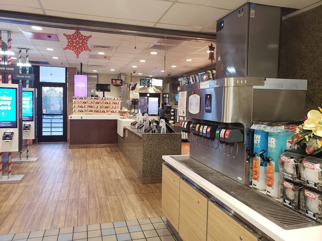 McDonalds | cafe | 3160 N Toltec Rd, Eloy, AZ 85131, USA | 5204667135 OR +1 520-466-7135