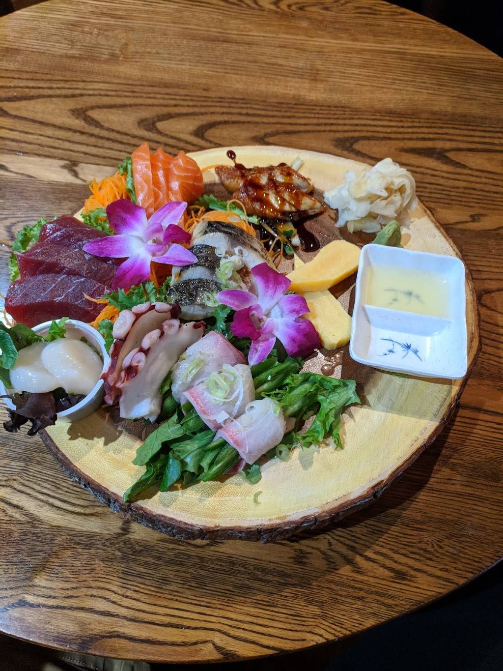 Typhoon Asian Fusion Bistro | restaurant | 10 N Sandusky St Ste100, Delaware, OH 43015, USA | 7403629227 OR +1 740-362-9227