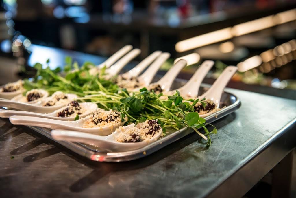 OMG Resto | restaurant | 1175 Rue King Ouest, Sherbrooke, QC J1H 1S6, Canada | 8198237001 OR +1 819-823-7001