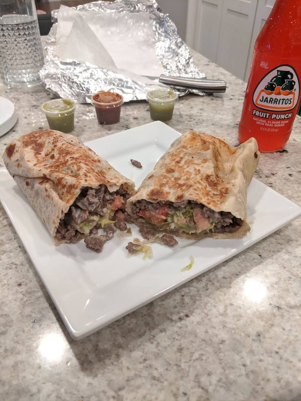 Big Burrito Taqueria | restaurant | 11047 IL-50, Oak Lawn, IL 60453, USA | 7085290162 OR +1 708-529-0162