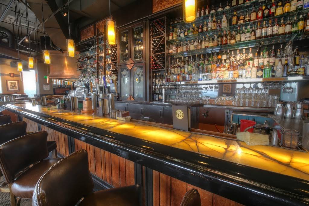 Daniel’s Broiler | night club | 10500 NE 8th St Unit BP2101, Bellevue, WA 98004, USA | 4254624662 OR +1 425-462-4662