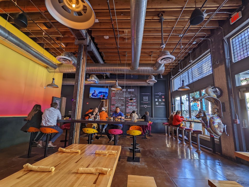 Little Love Burger | restaurant | 312 E Congress St, Tucson, AZ 85701, USA | 5208495908 OR +1 520-849-5908