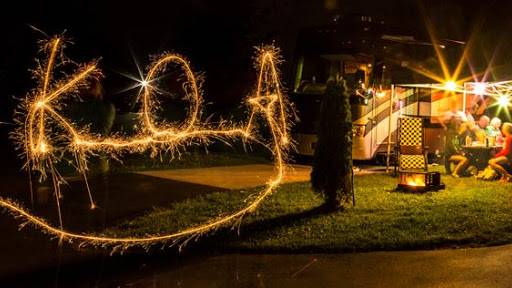 Kansas City West / Lawrence KOA | restaurant | 1473 US-40, Lawrence, KS 66044, USA | 7858423877 OR +1 785-842-3877