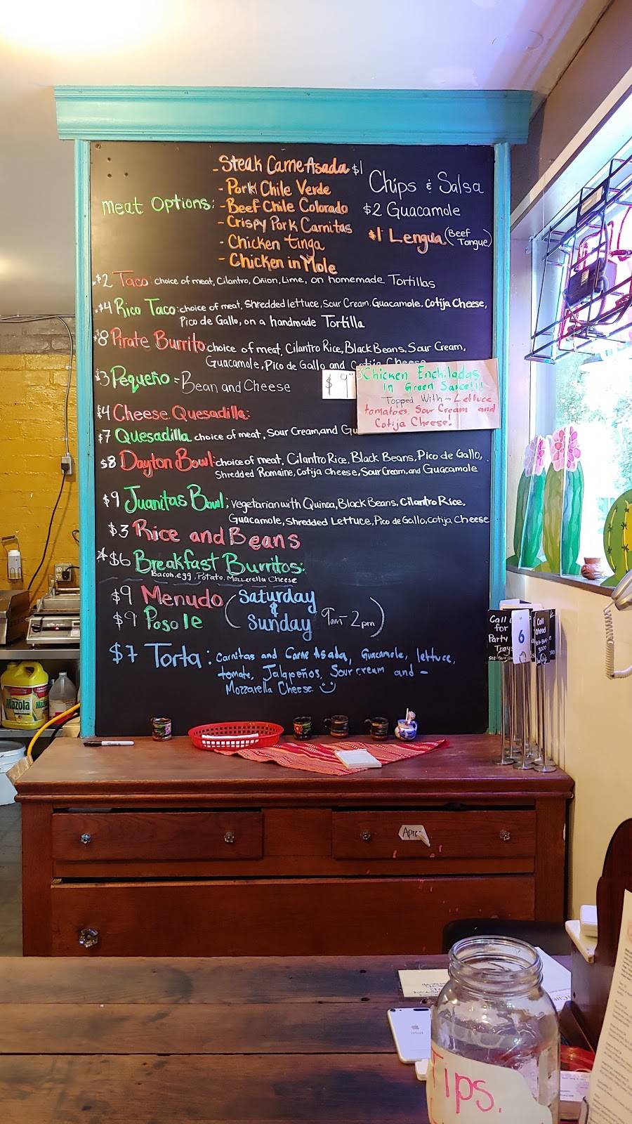 Juanitas Cafe y Neveria | cafe | 401 Ferry St, Dayton, OR 97114, USA | 5038643000 OR +1 503-864-3000