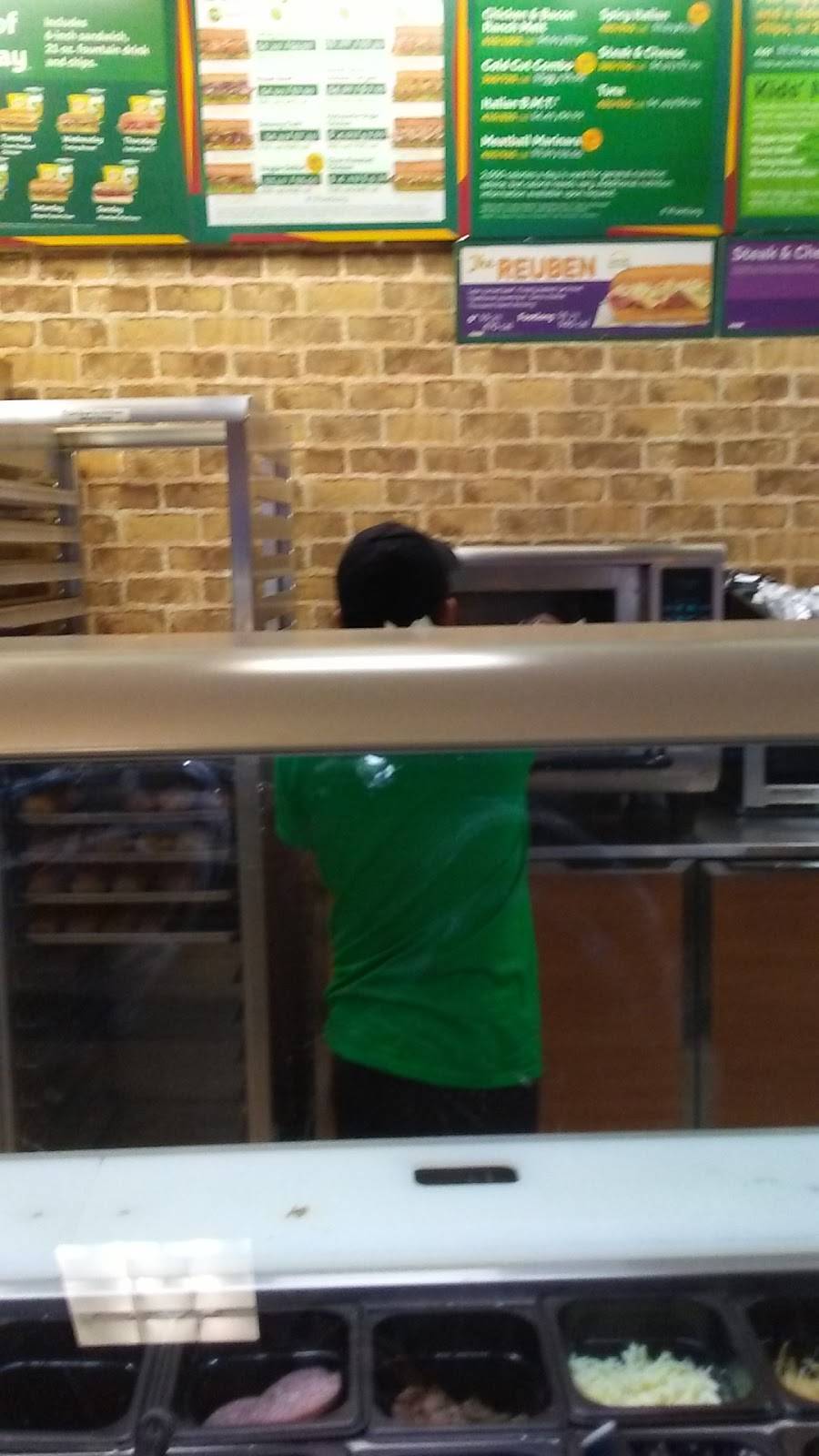 Subway Restaurants | restaurant | 8150 FM 2917, Alvin, TX 77511, USA | 2815812177 OR +1 281-581-2177