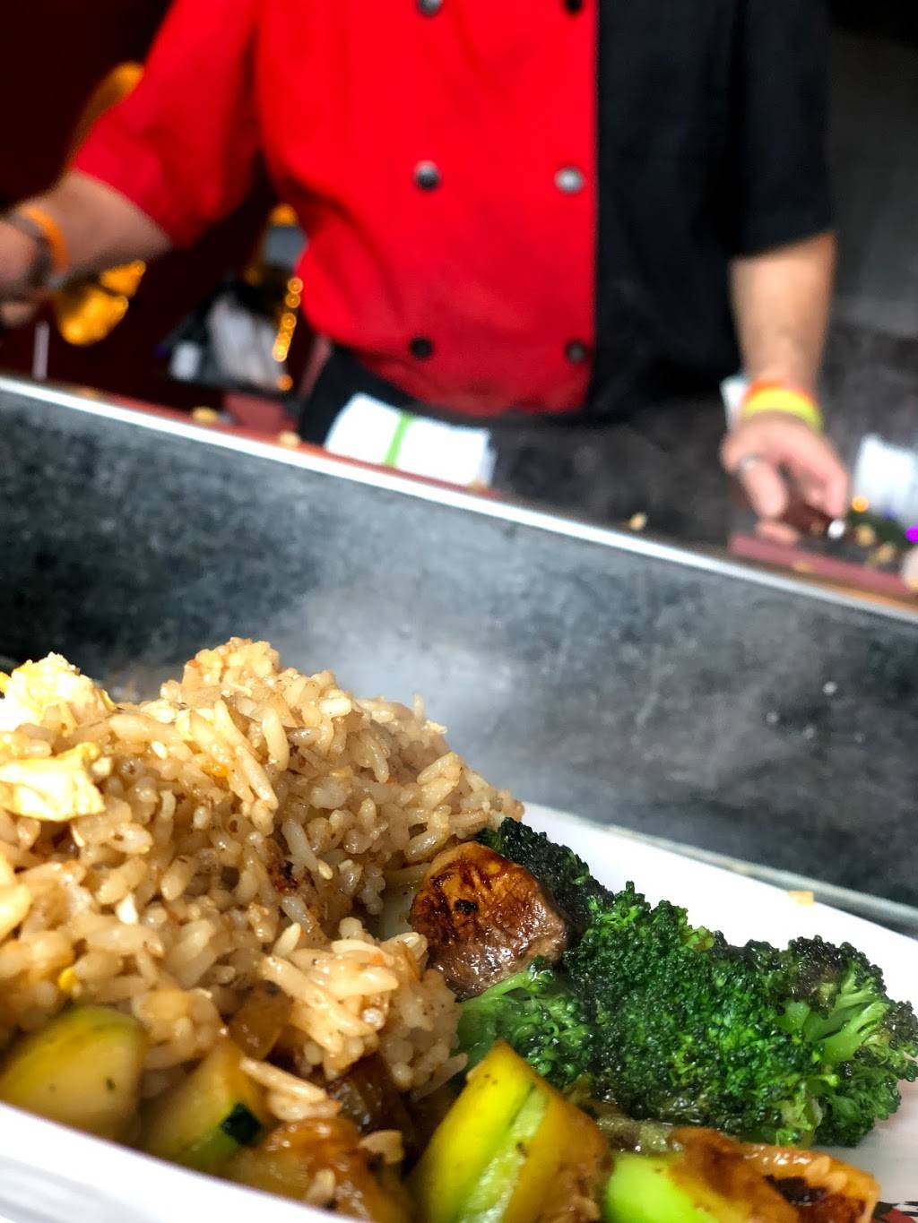 Zuki Japanese Hibachi Grill & Sushi Lounge | restaurant | 1448 N Green River Rd, Evansville, IN 47715, USA | 8124779854 OR +1 812-477-9854