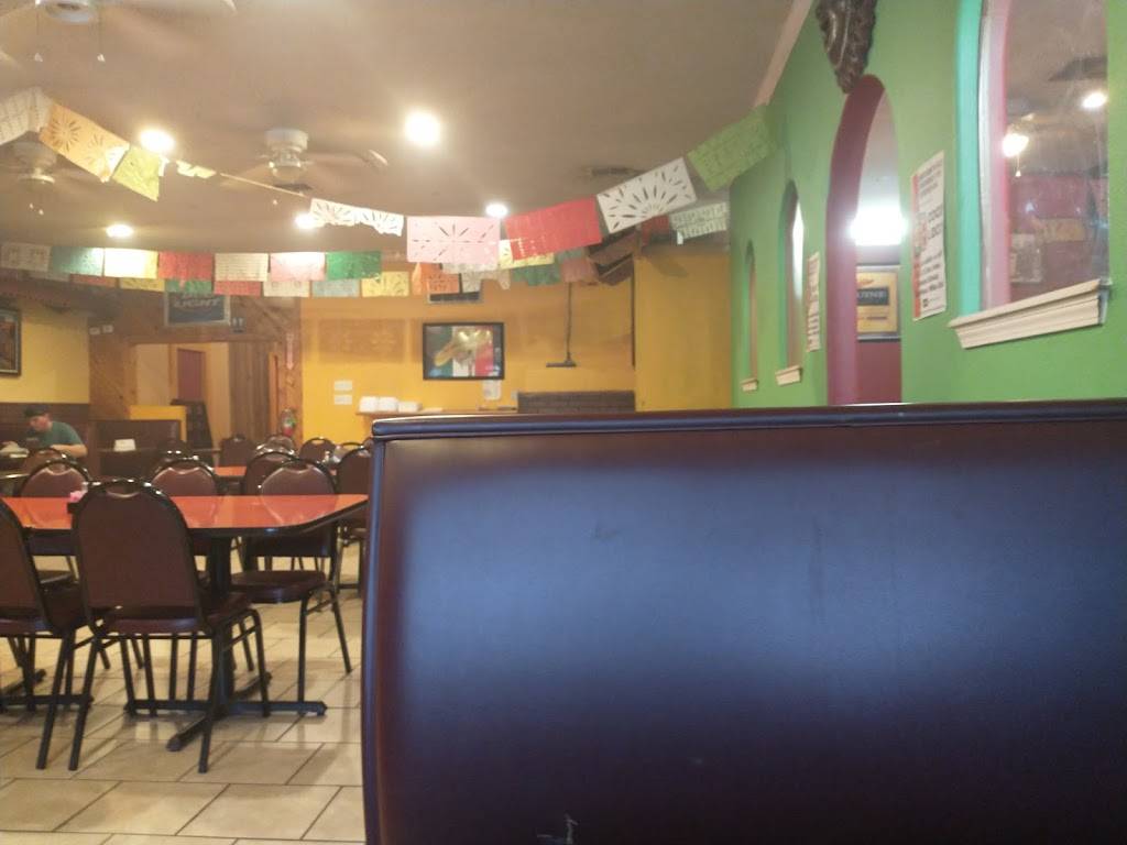 Coco Loco Mexican Restaurant | restaurant | 6900 MS-613, Moss Point, MS 39563, USA | 2284740035 OR +1 228-474-0035