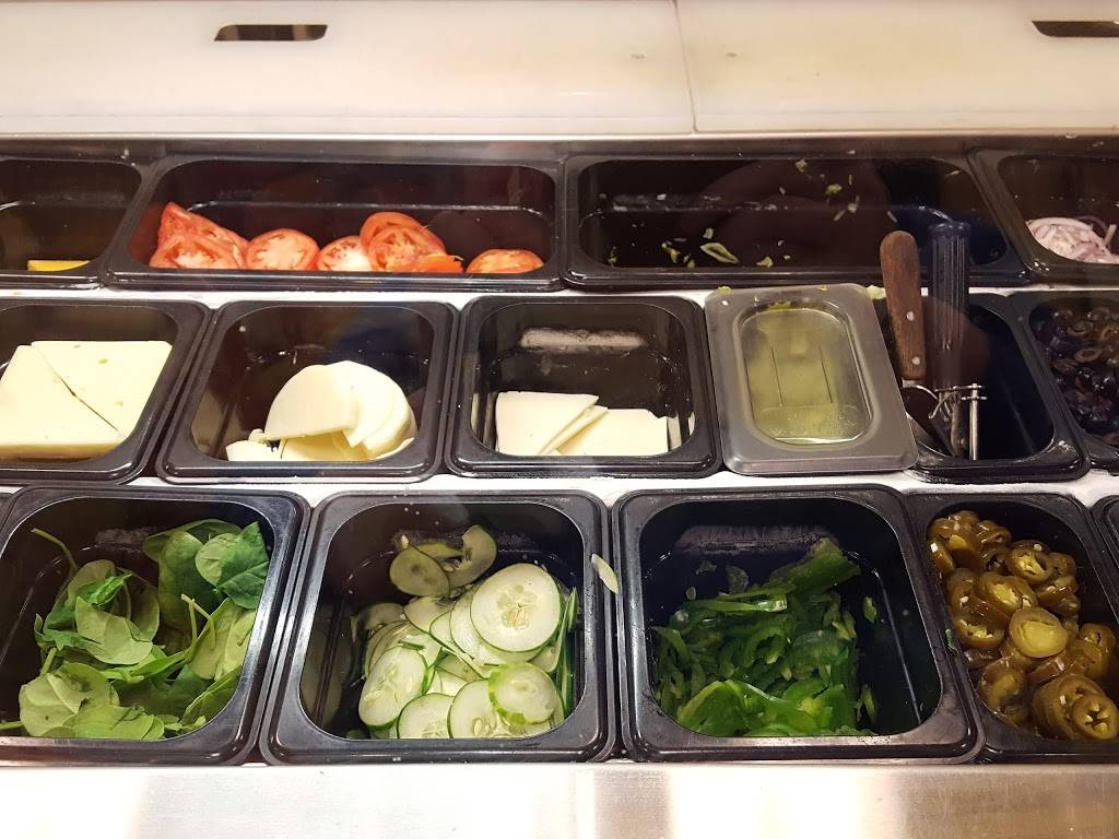 Subway | restaurant | 513 Irvington Ave, Newark, NJ 07106, USA | 9733506464 OR +1 973-350-6464