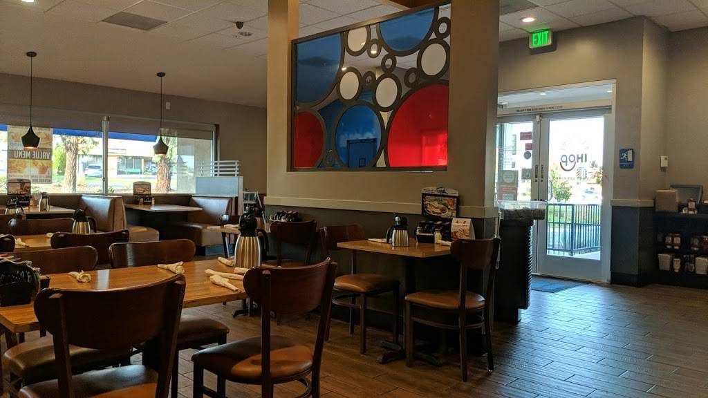 IHOP | bakery | 23592 Rockfield Blvd, Lake Forest, CA 92630, USA | 9495886890 OR +1 949-588-6890