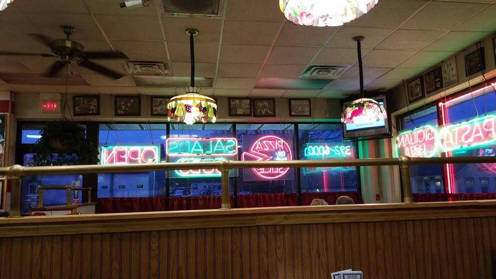 Brothers Pizza | restaurant | 760 E Market St, Warren, OH 44481, USA | 3303926000 OR +1 330-392-6000