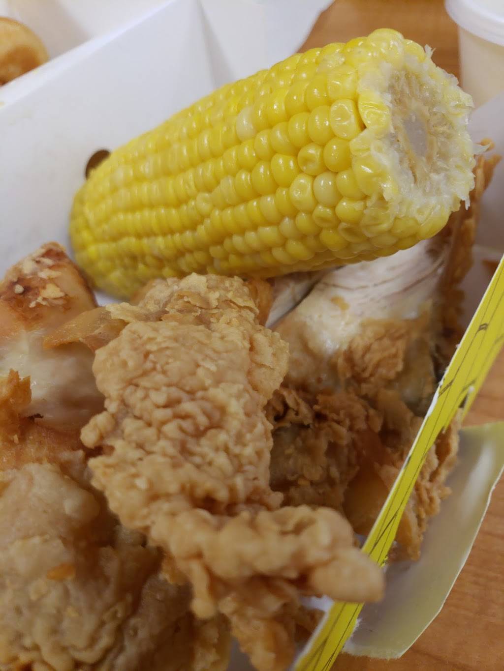 Chicken Express | restaurant | 1212 S Blue Mound Rd, Saginaw, TX 76131, USA | 8172349292 OR +1 817-234-9292