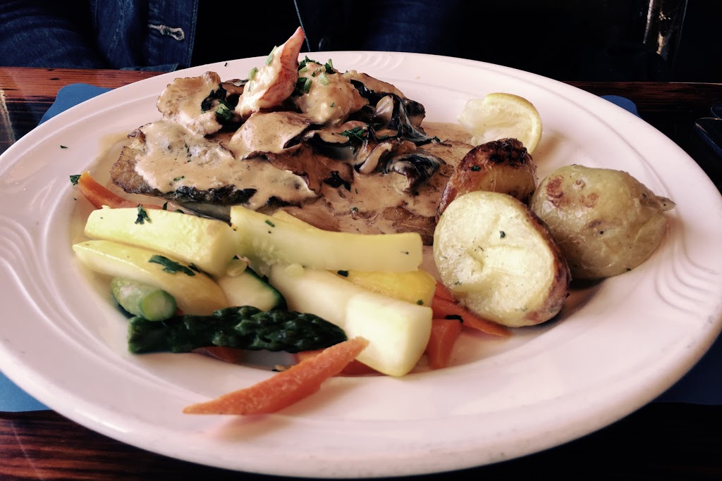 Lobster Grille Inn | restaurant | 162 Inlet Rd, Southampton, NY 11968, USA | 6312831525 OR +1 631-283-1525