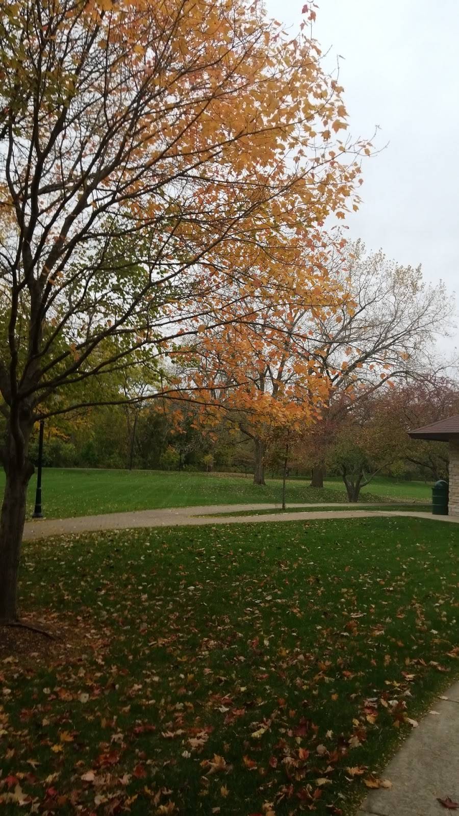 Centennial Grill | restaurant | Naperville Riverwalk, Naperville, IL 60540, USA | 6308485092 OR +1 630-848-5092