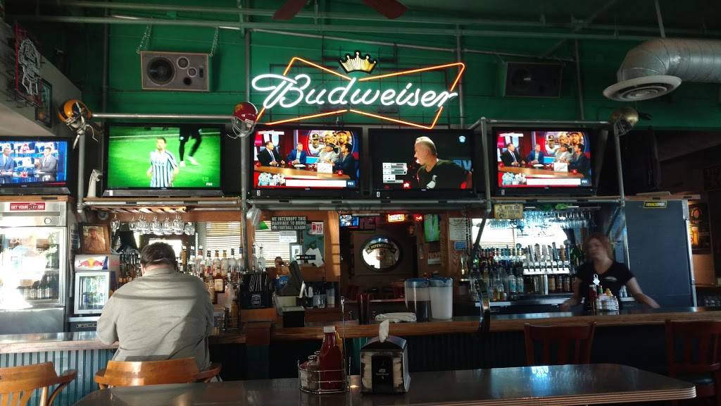 Dailys Sports Grill | restaurant | 29881 Aventura, Rancho Santa Margarita, CA 92688, USA | 9498585788 OR +1 949-858-5788