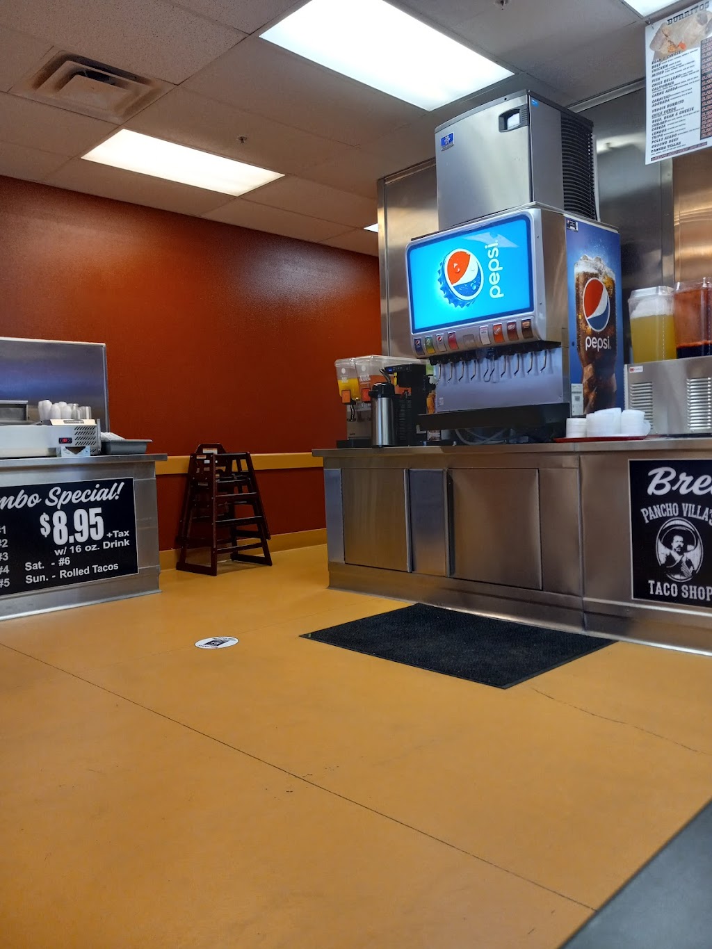 Wild Roadrunner Restaurant | restaurant | 2440 Adobe Rd #114, Bullhead City, AZ 86442, USA | 9287041276 OR +1 928-704-1276