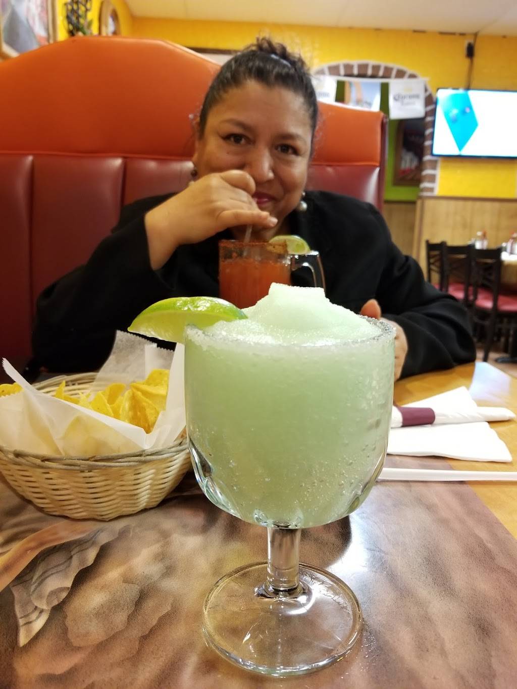 El Rey Mexican Restaurant | restaurant | 3515 W Emory Rd, Powell, TN 37849, USA | 8659478568 OR +1 865-947-8568