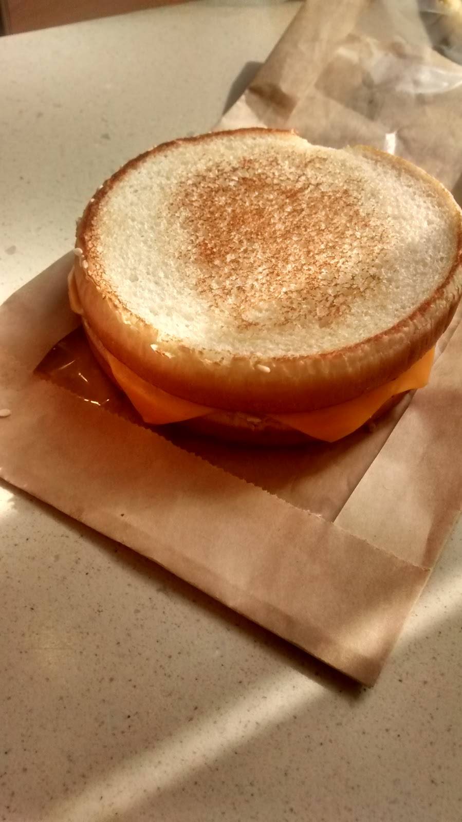 McDonalds | cafe | Willowcreek Centre, 400 Lansdowne St E, Peterborough, ON K9J 6X9, Canada | 7057412887 OR +1 705-741-2887