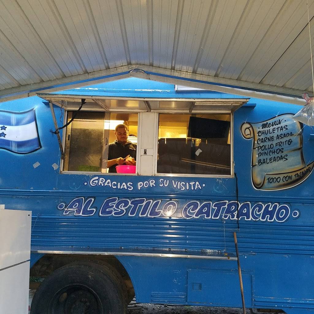 Al Estilo Catracho | restaurant | 10317 Airline Dr, Houston, TX 77037, USA | 8322580353 OR +1 832-258-0353