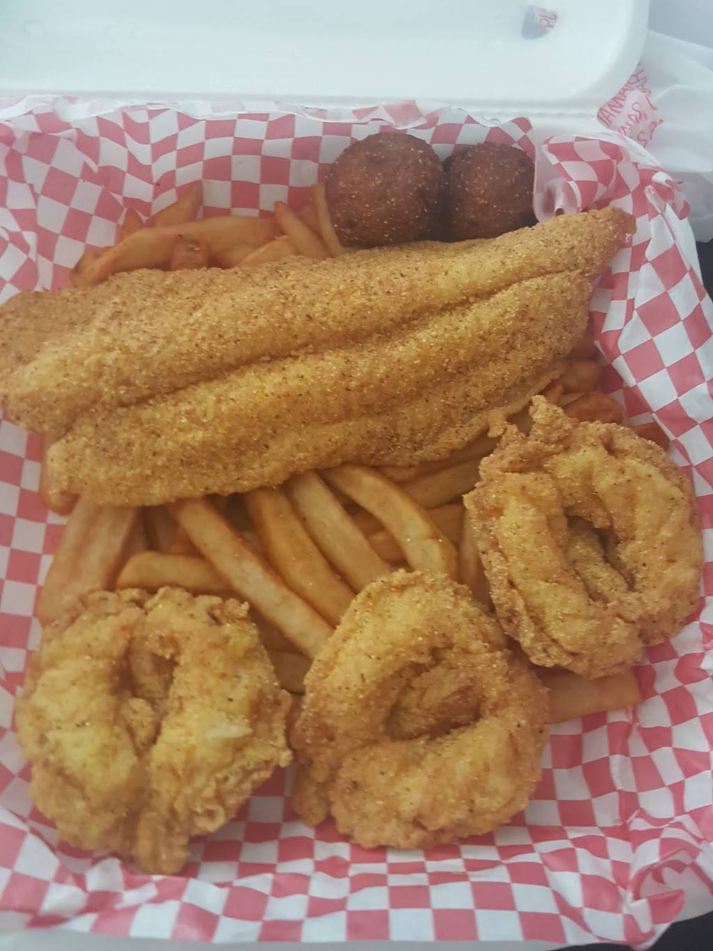 Krispy Catch | restaurant | 2356 SE Green Oaks Blvd Suite 186, Arlington, TX 76018, USA | 8174193474 OR +1 817-419-3474