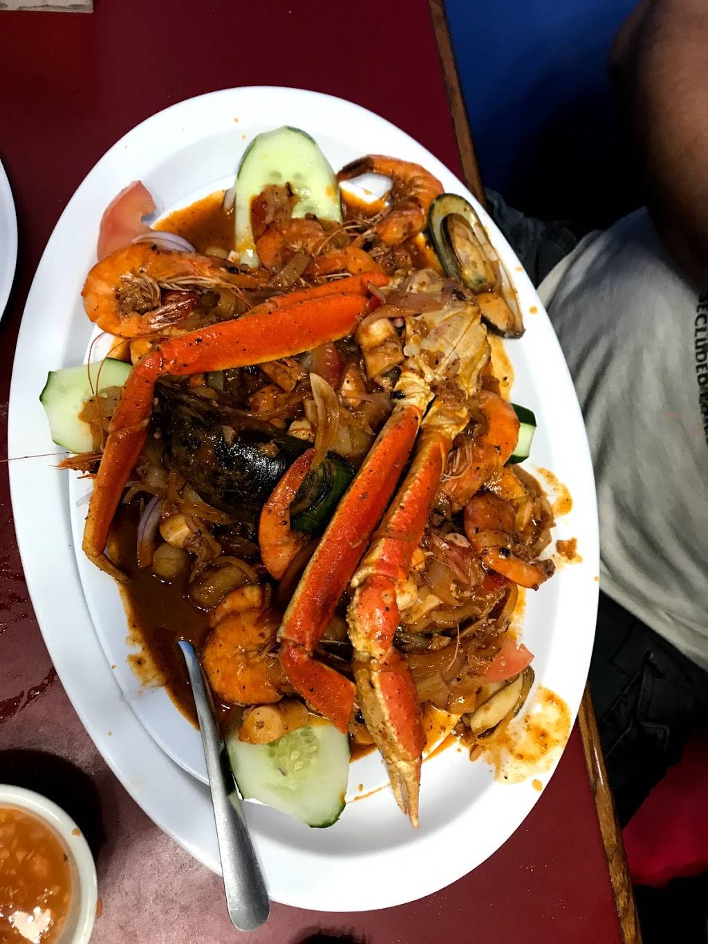 Mariscos El Malecon | restaurant | 9706 S Commercial Ave, Chicago, IL 60617, USA | 8729010642 OR +1 872-901-0642