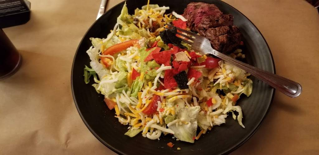 Montanas | restaurant | 111 5th Ave, Orangeville, ON L9W 5B7, Canada | 5199412121 OR +1 519-941-2121