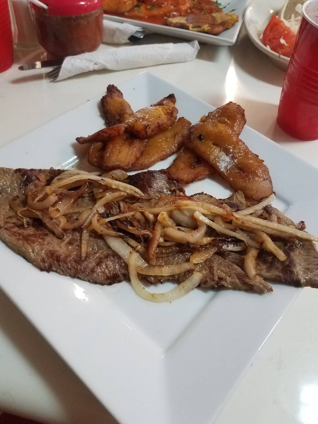 Las Delicias Colombianas | restaurant | 15000 Collins Ave, Miami Beach, FL 33154, USA | 3059471661 OR +1 305-947-1661