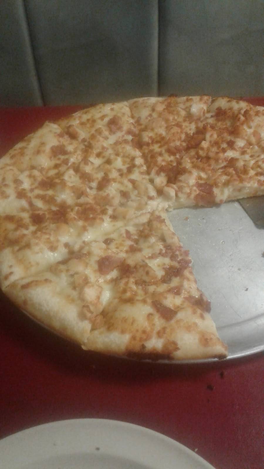 Pizza Plus | restaurant | we, 5130 Memorial Blvd, Kingsport, TN 37664, USA | 4232887724 OR +1 423-288-7724