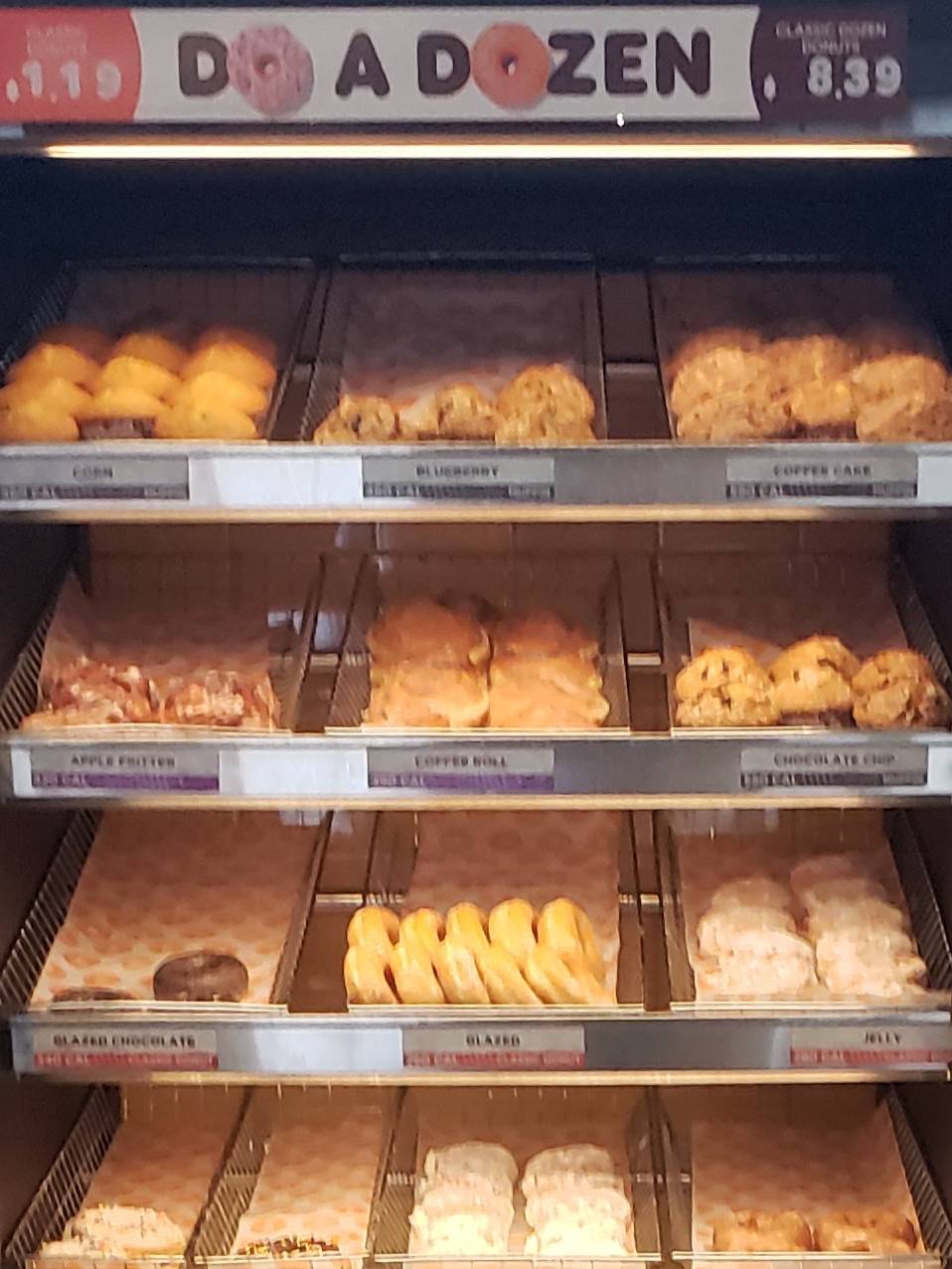 Dunkin | bakery | 105 Samoset St, Plymouth, MA 02360, USA | 5087329989 OR +1 508-732-9989